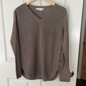 RD Style V-Neck Sweater - oversized Brown and tan cotton blend sz small